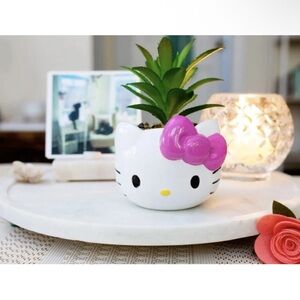 Hello Kitty faux Planter plant